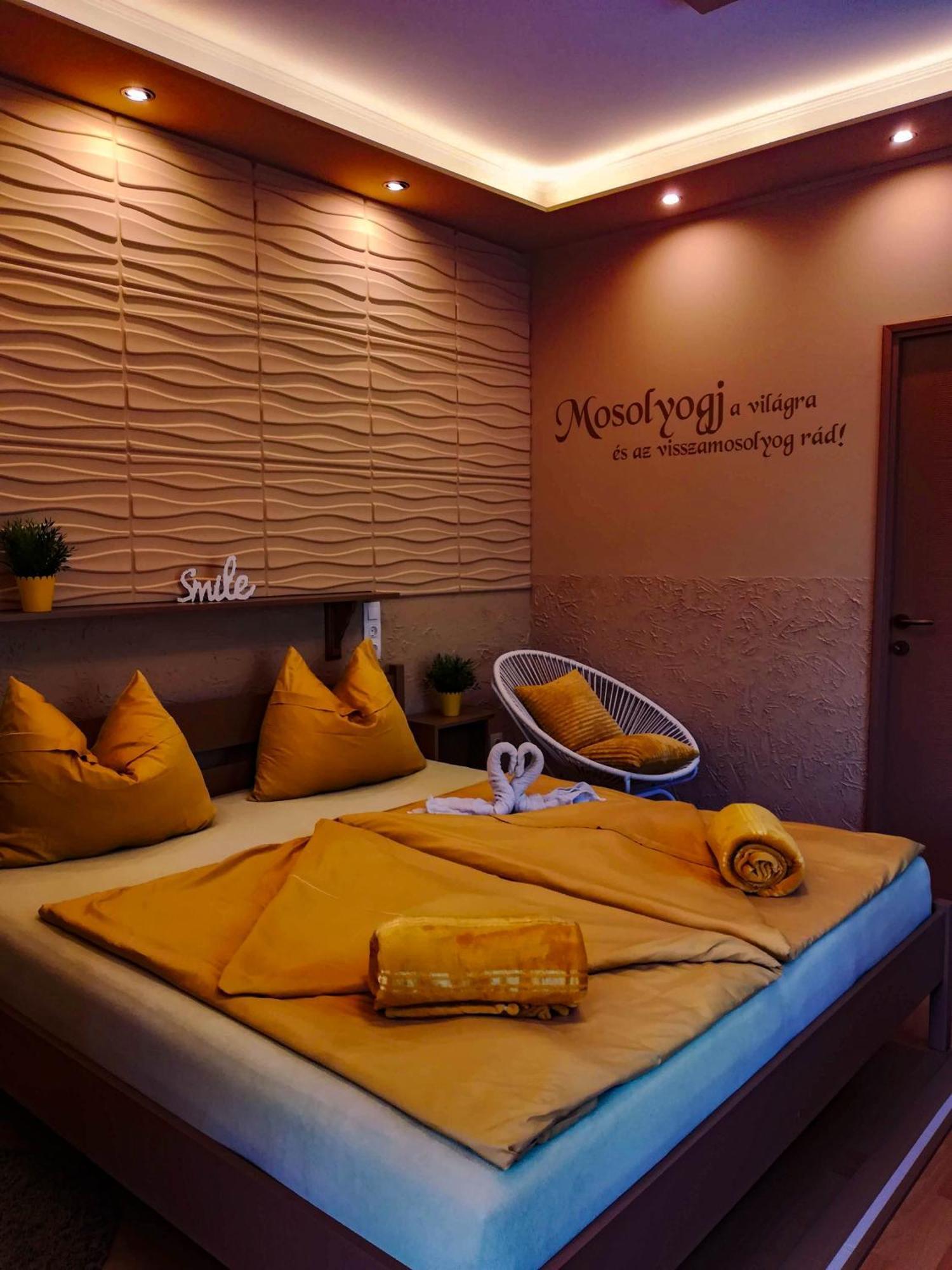 Rozsa Apartman อัลโชเอิร์ช ภายนอก รูปภาพ